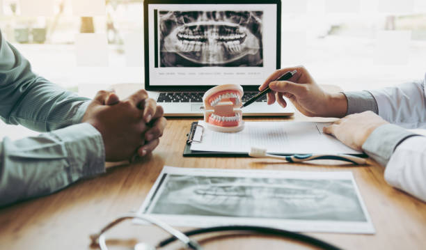 Best Orthodontic Emergency Dentist in Lansing, MI